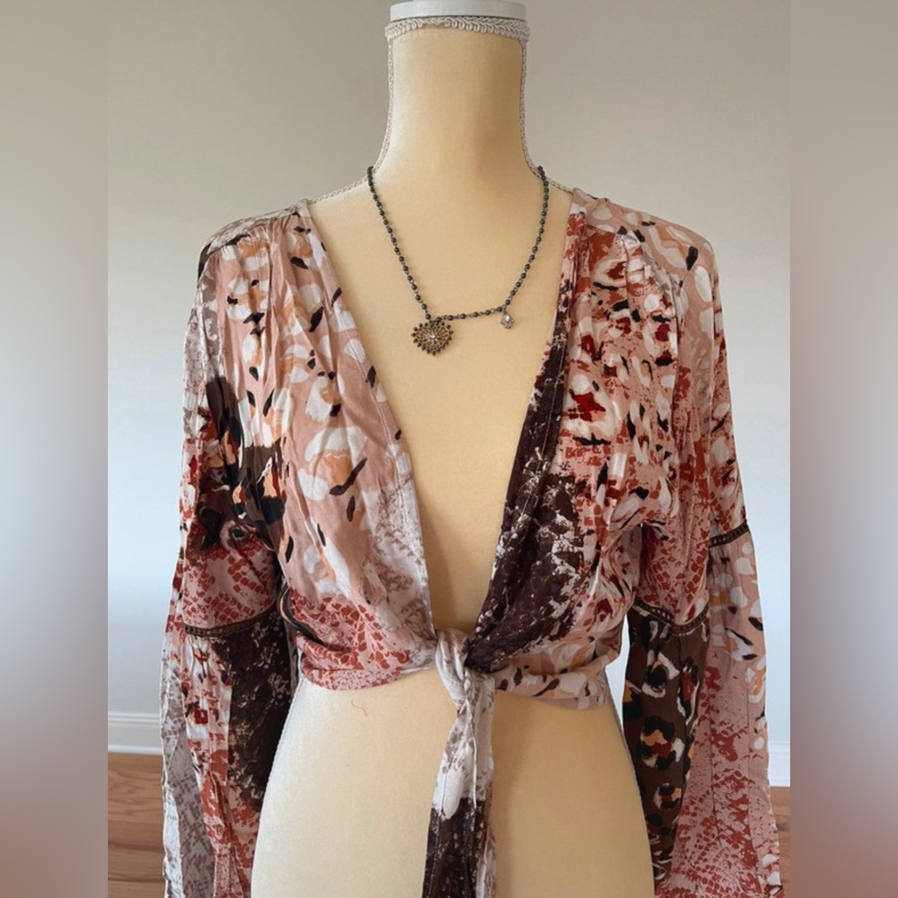 Women blouse kimono by Raga size M NWT